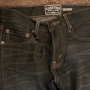 new signature skinny jeans by Levi